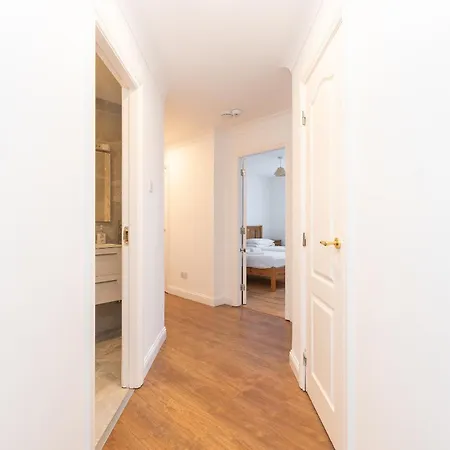 Ferncourt Apartman