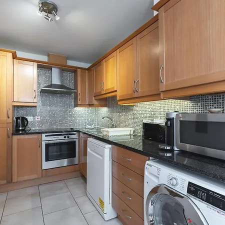 Ferncourt Apartman Leopardstown