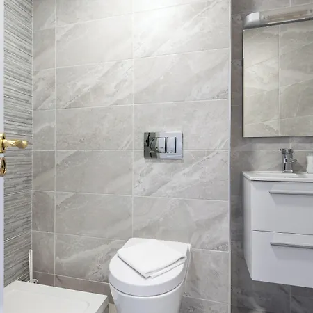 Ferncourt Apartment Leopardstown